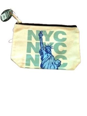 NYC Souvenir Canvas Pouch with Statue of Liberty Print